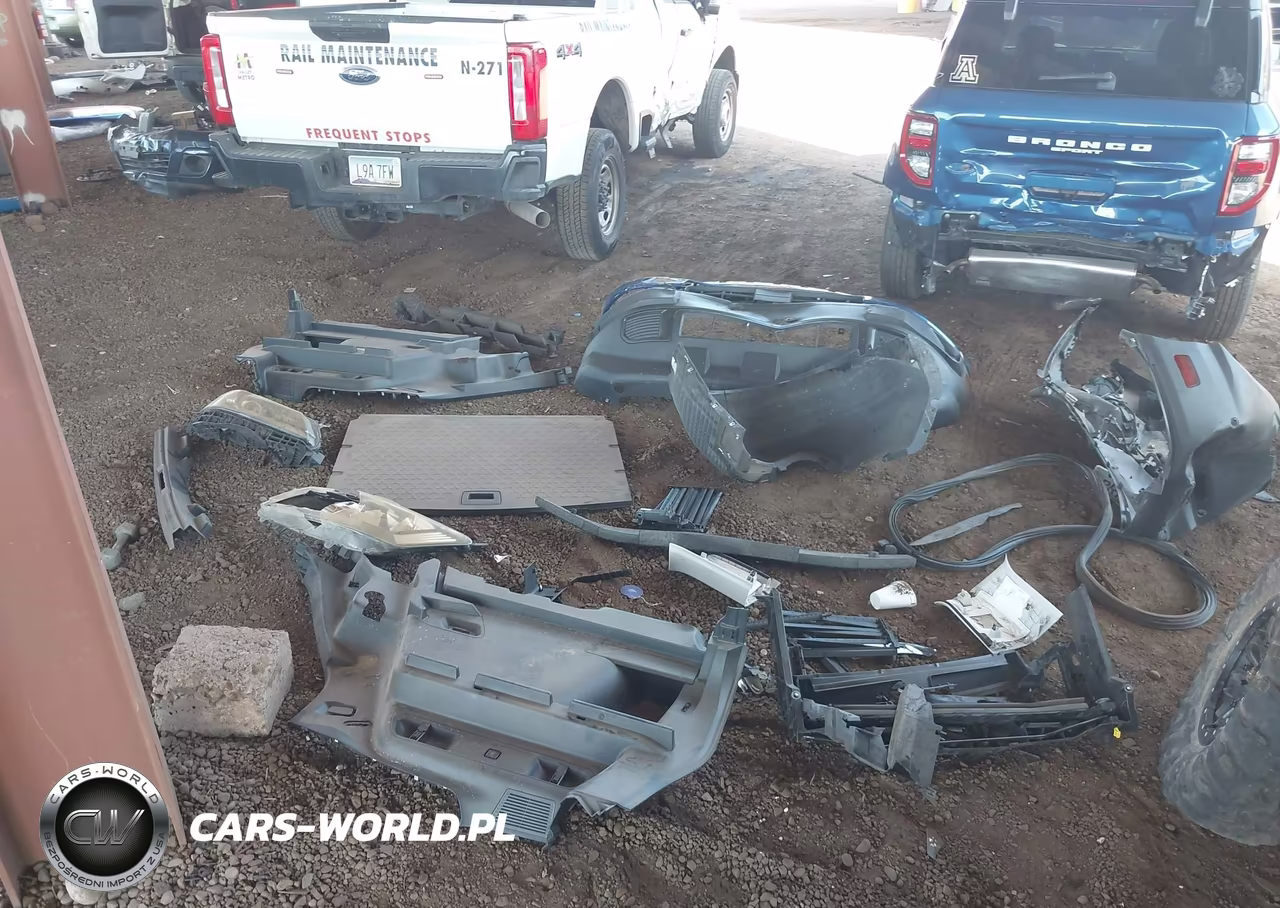 2024 Ford Bronco Sport Outer Banks VIN:3FMCR9C69RRF07804 - 12