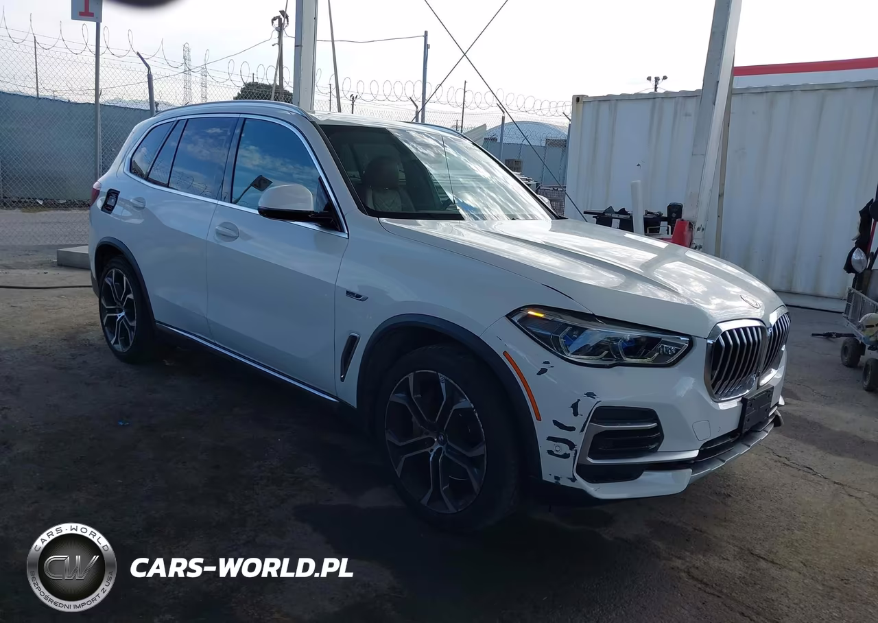 2023 BMW X5 Phev xDrive45E – zdjęcie 1 z 16
