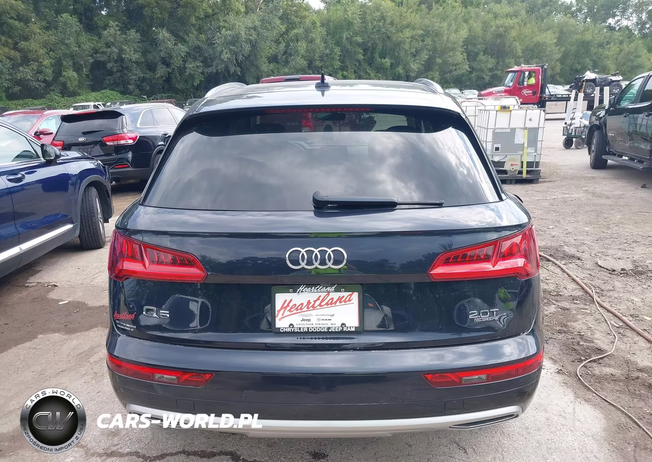 2018 Audi Q5 2.0T Premium-2.0T Tech Premium VIN:WA1CNAFY3J2235820 - 16