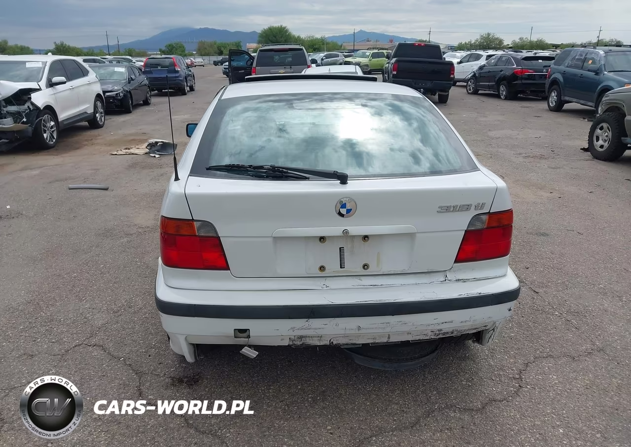 1998 BMW 318Ti VIN:WBACG8320WKC84537 - 17
