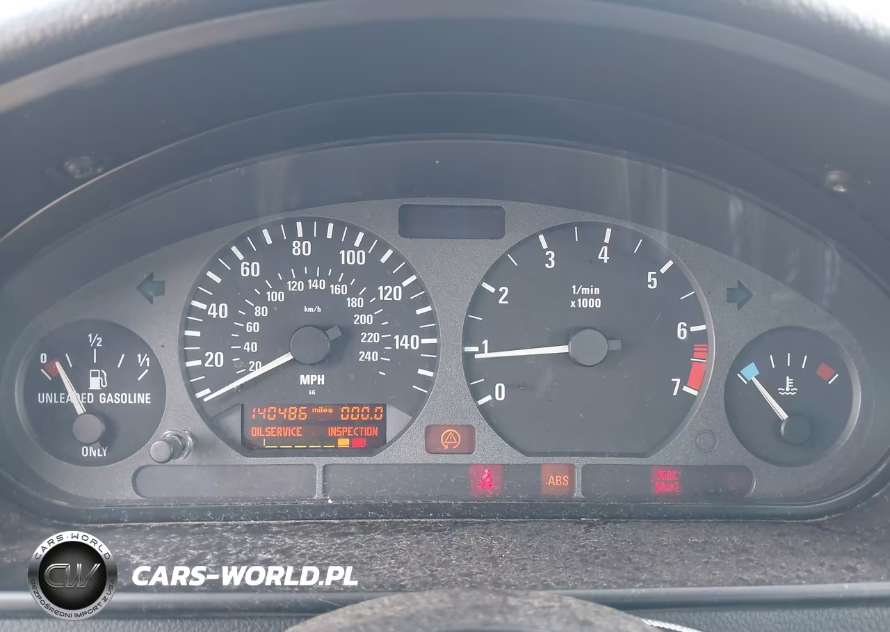 1998 BMW 318Ti VIN:WBACG8320WKC84537 - 7