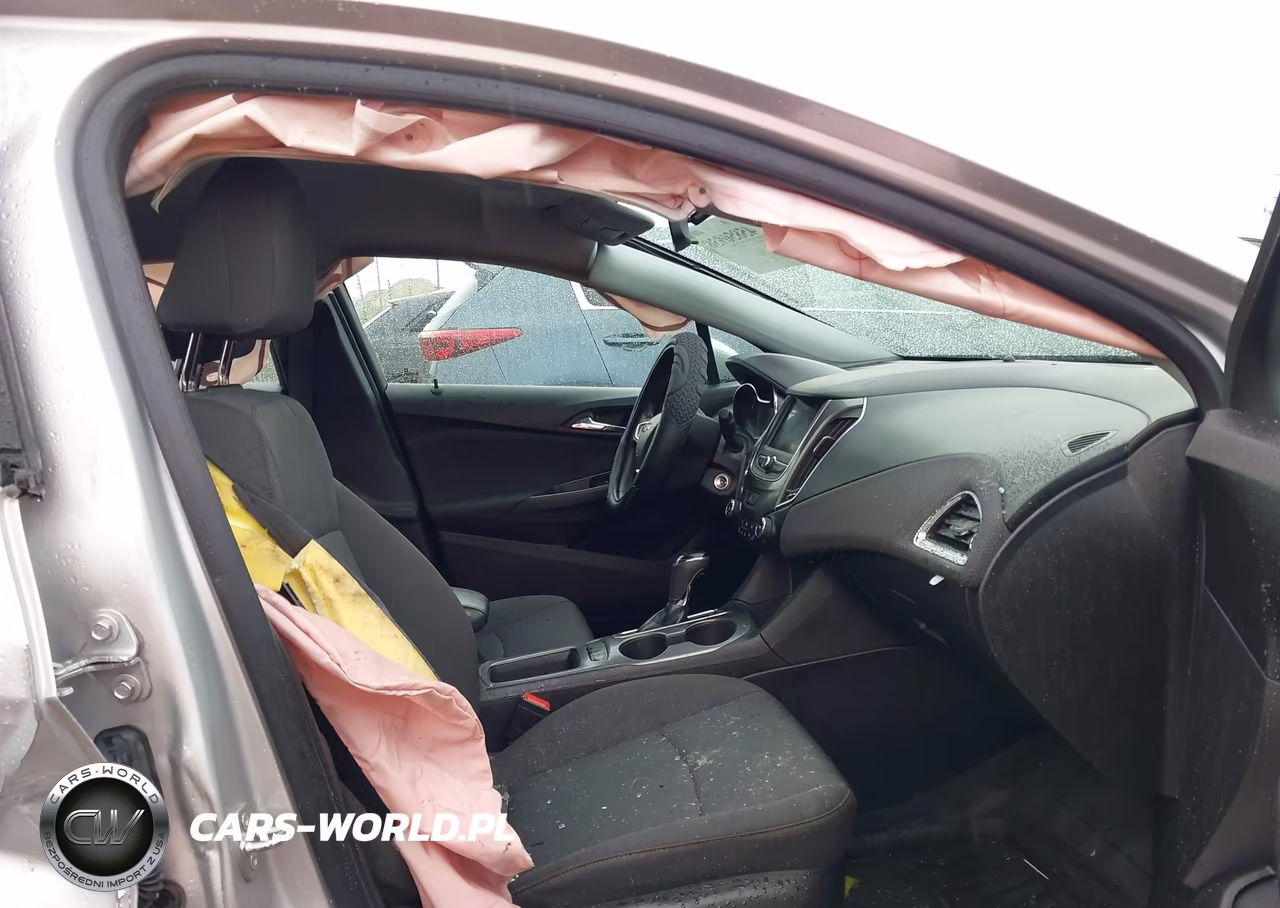 2019 Chevrolet Cruze Ls VIN:1G1BC5SM8K7133220 - 5