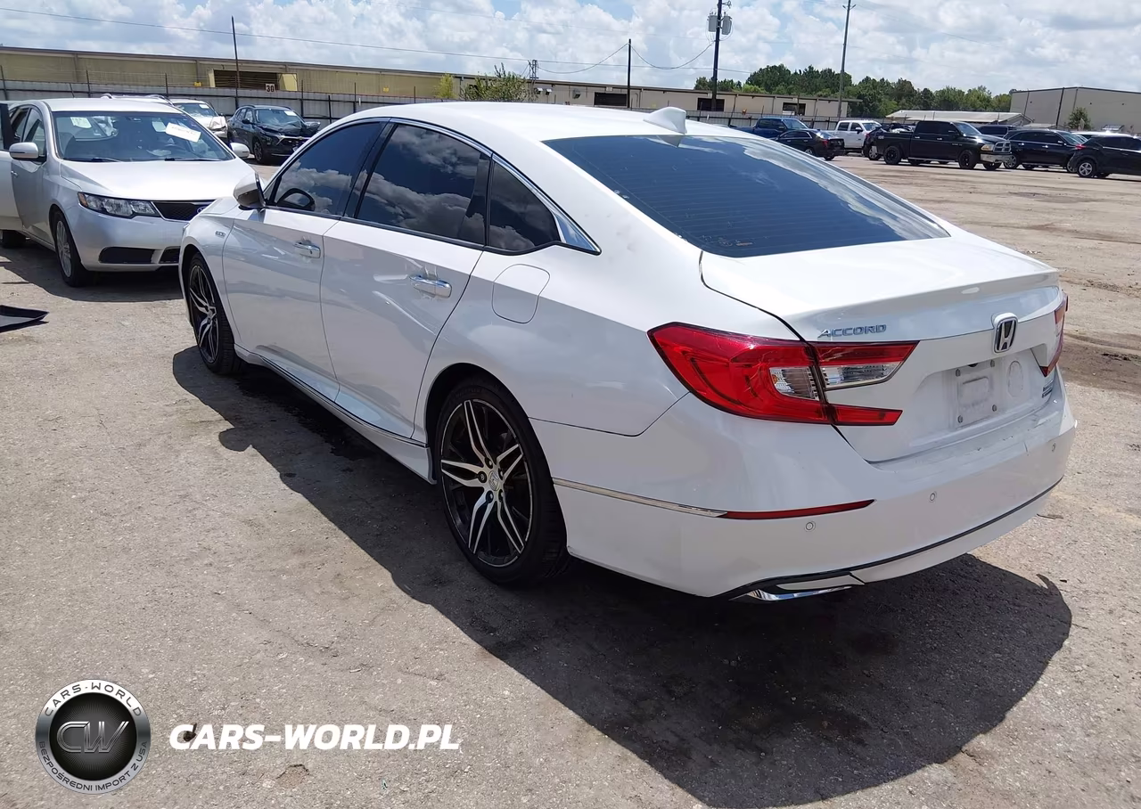 2022 Honda Accord Hybrid Touring VIN:1HGCV3F96NA011674 - 3