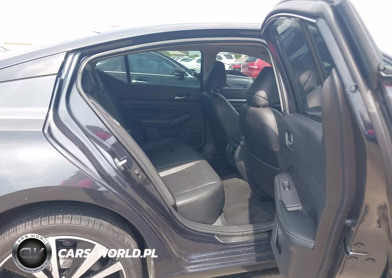2019 Nissan Altima 2.5 Platinum VIN:1N4BL4FW5KC156951 - 8