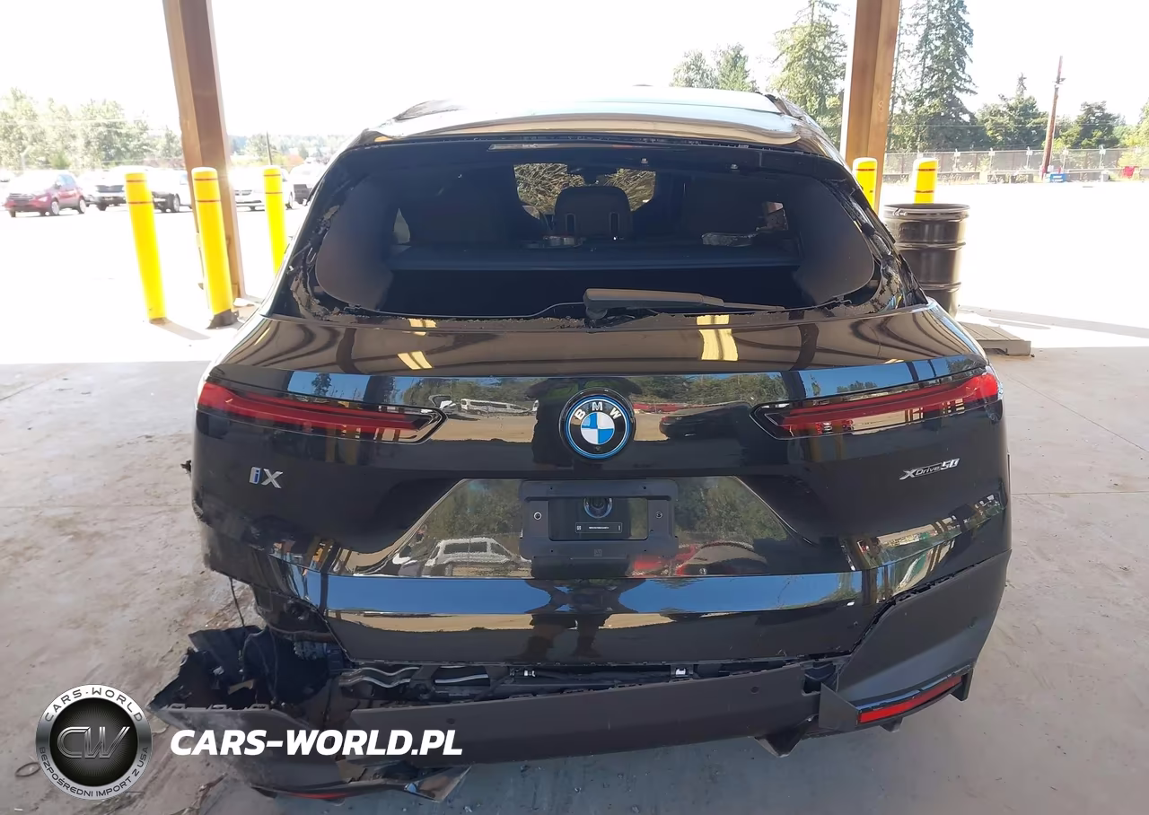 2025 BMW Ix xDrive50 VIN:WB523CF00SCS44012 - 15