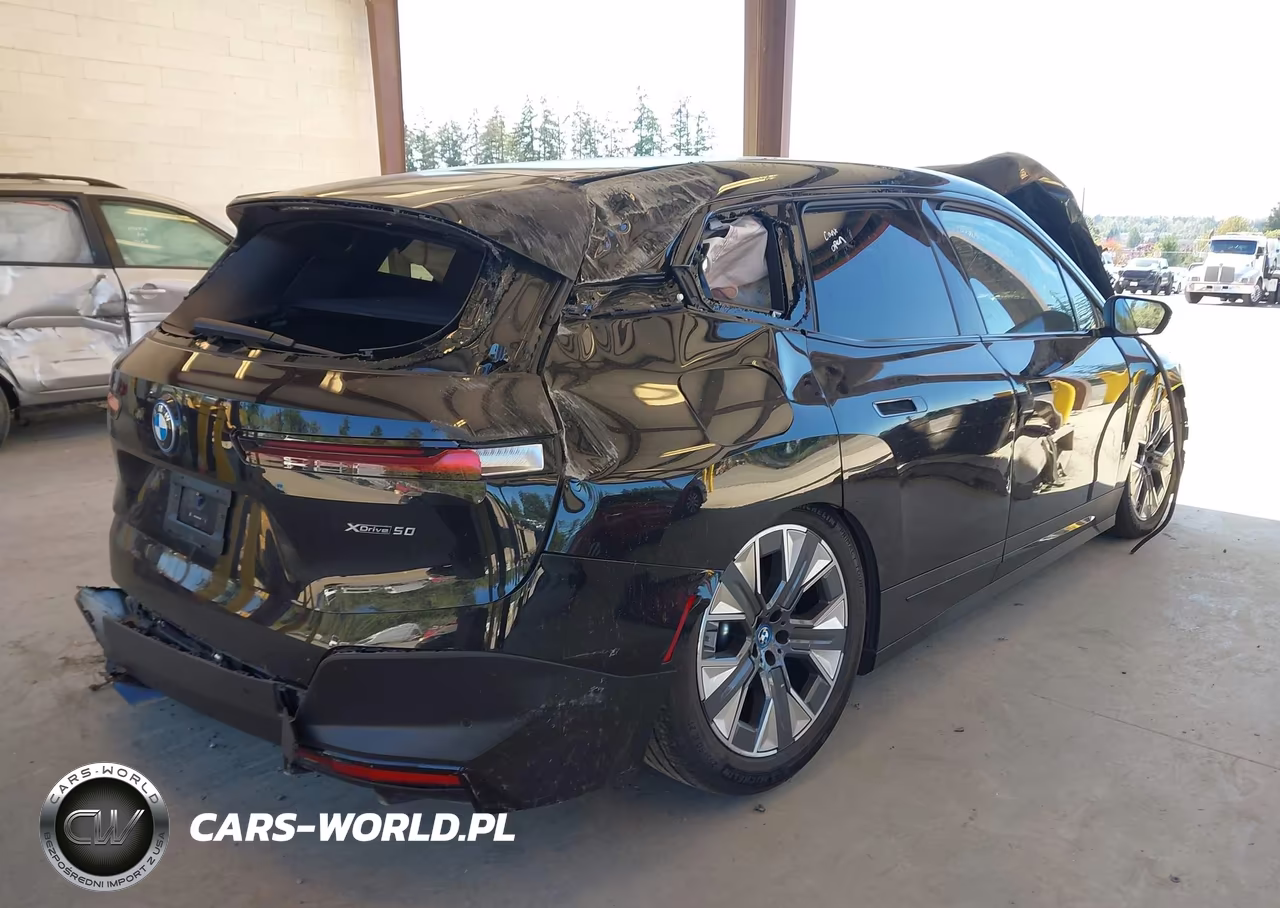 2025 BMW Ix xDrive50 VIN:WB523CF00SCS44012 - 4