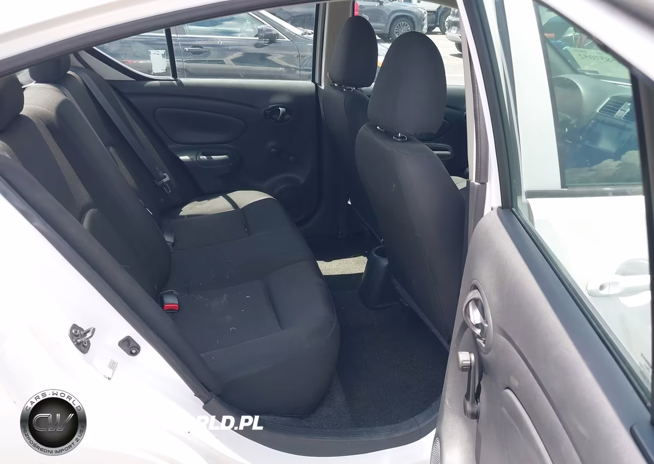 2018 Nissan Versa 1.6 S+ VIN:3N1CN7AP7JL887543 - 8