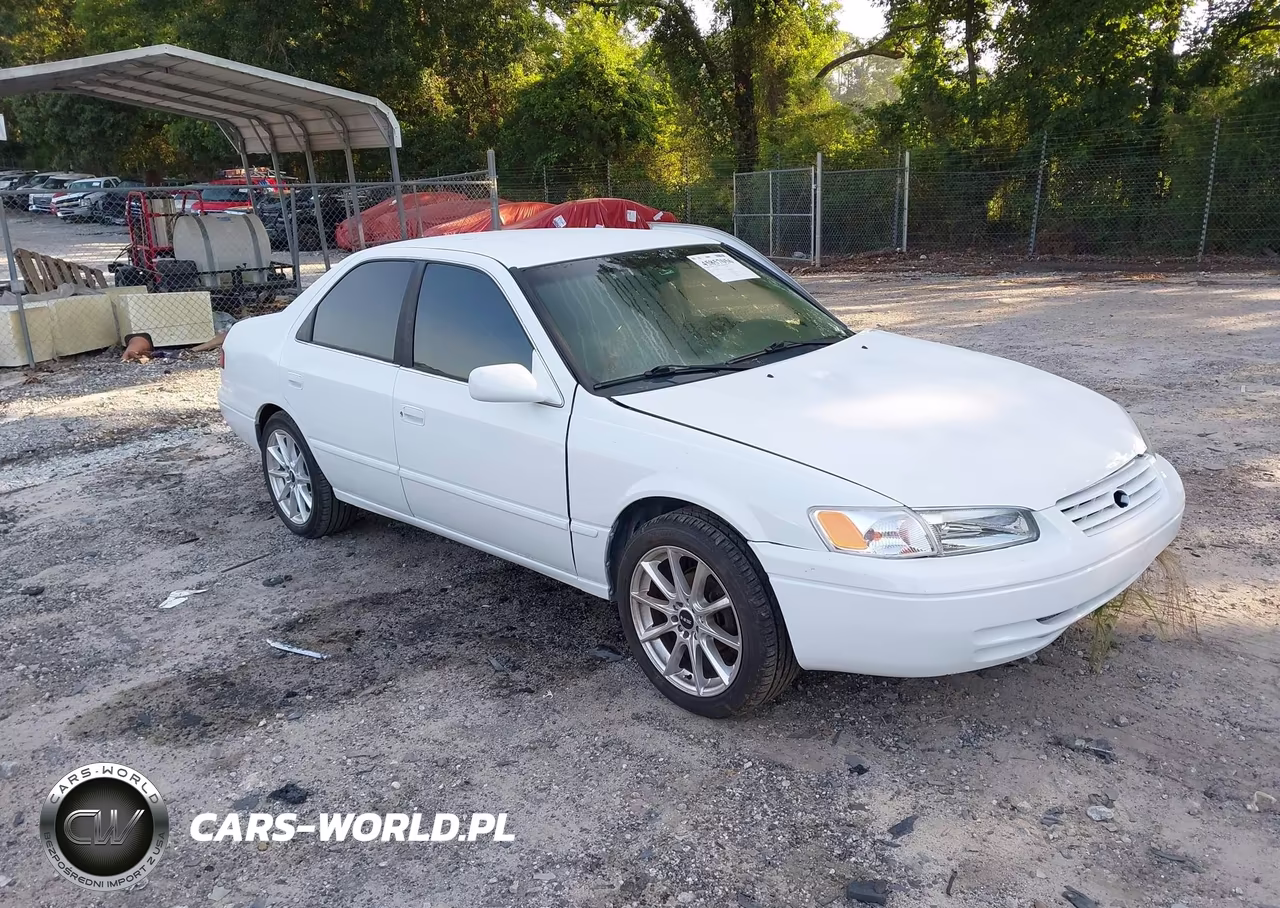 1999 Toyota Camry Le