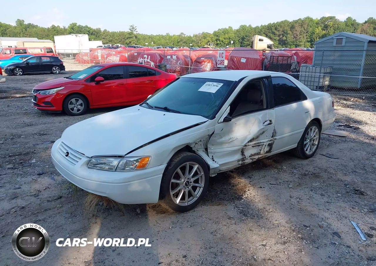 1999 Toyota Camry Le VIN:JT2BG22K8X0295348 - 2