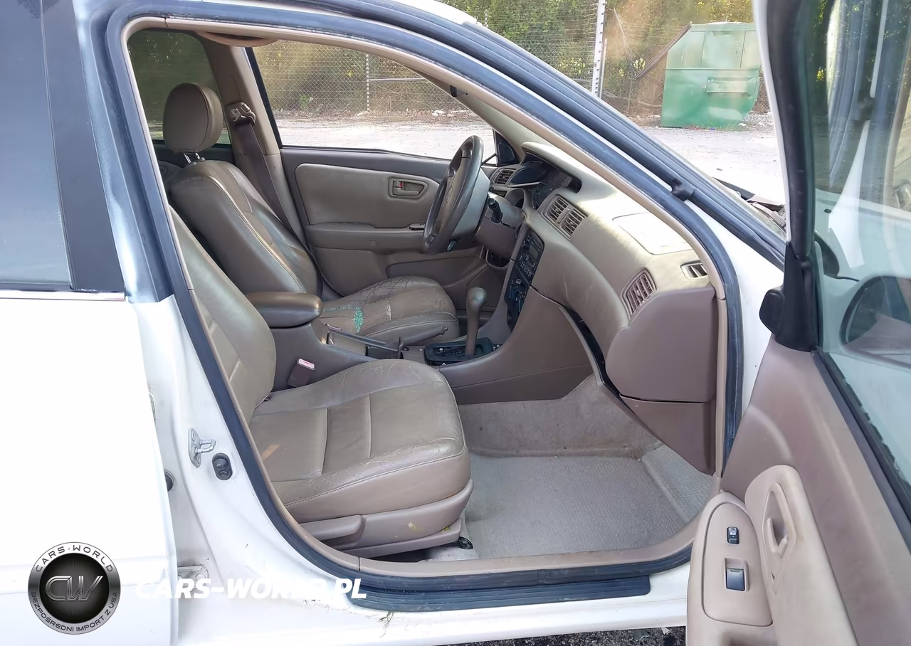 1999 Toyota Camry Le VIN:JT2BG22K8X0295348 - 5