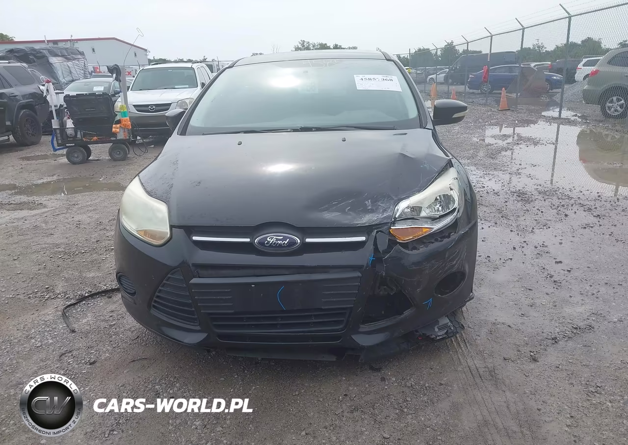 2014 Ford Focus Se VIN:1FADP3F28EL160677 - 6