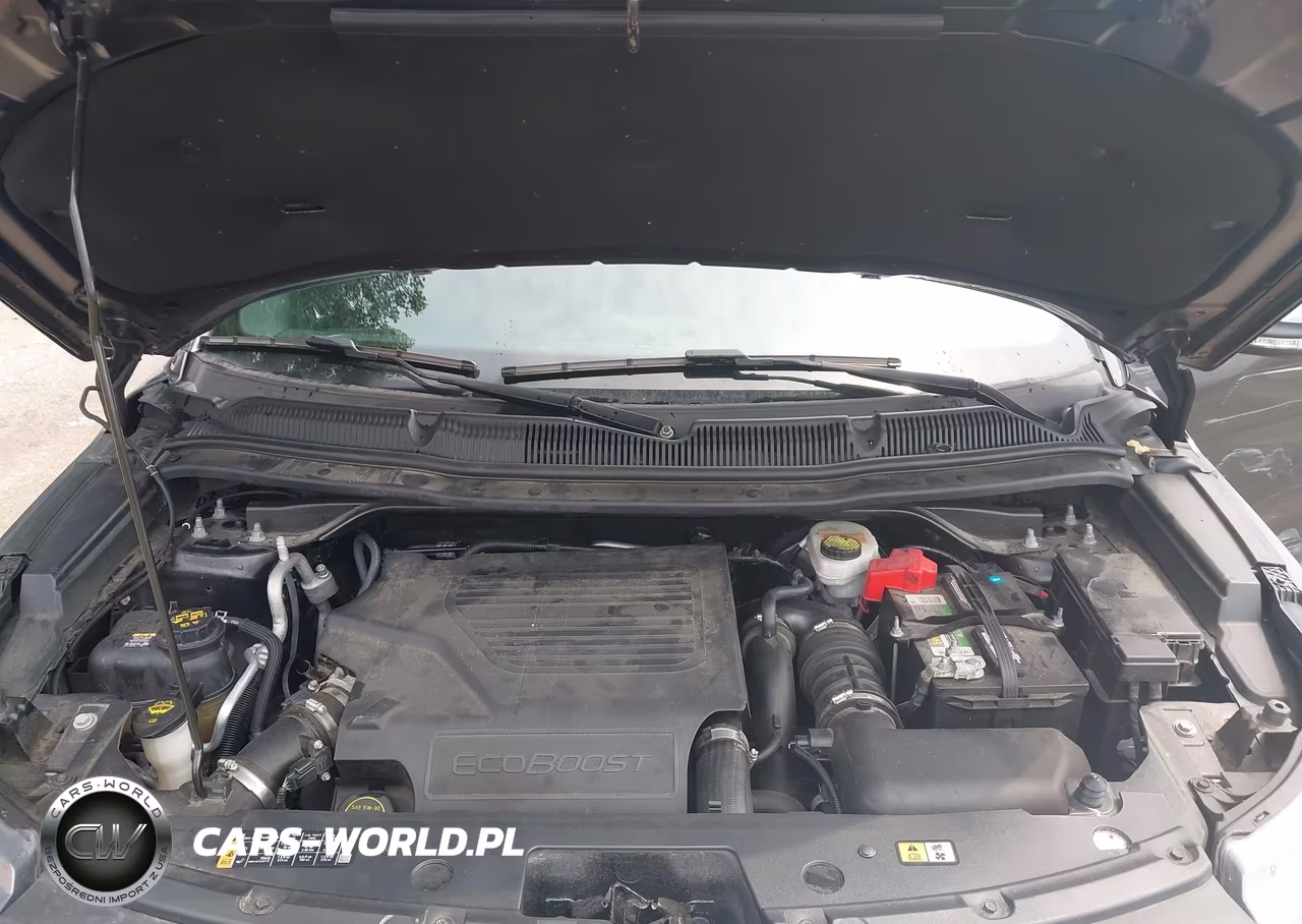 2018 Ford Explorer Platinum VIN:1FM5K8HT6JGB85589 - 10