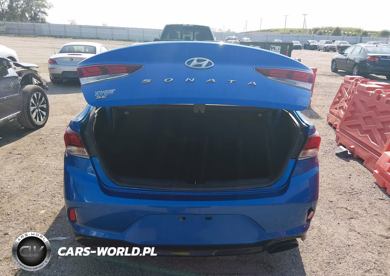 2018 Hyundai Sonata Se VIN:5NPE24AF2JH600162 - 16