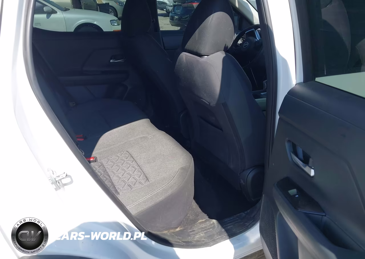 2025 Nissan Kicks Sv Fwd VIN:3N8AP6CA0SL303328 - 8