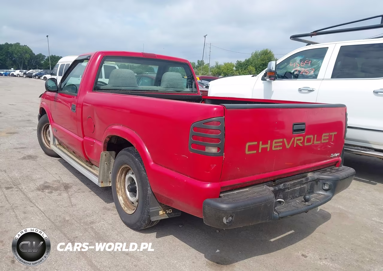 1998 Chevrolet S-10 Fleetside VIN:1GCCS1449WK152334 - 3