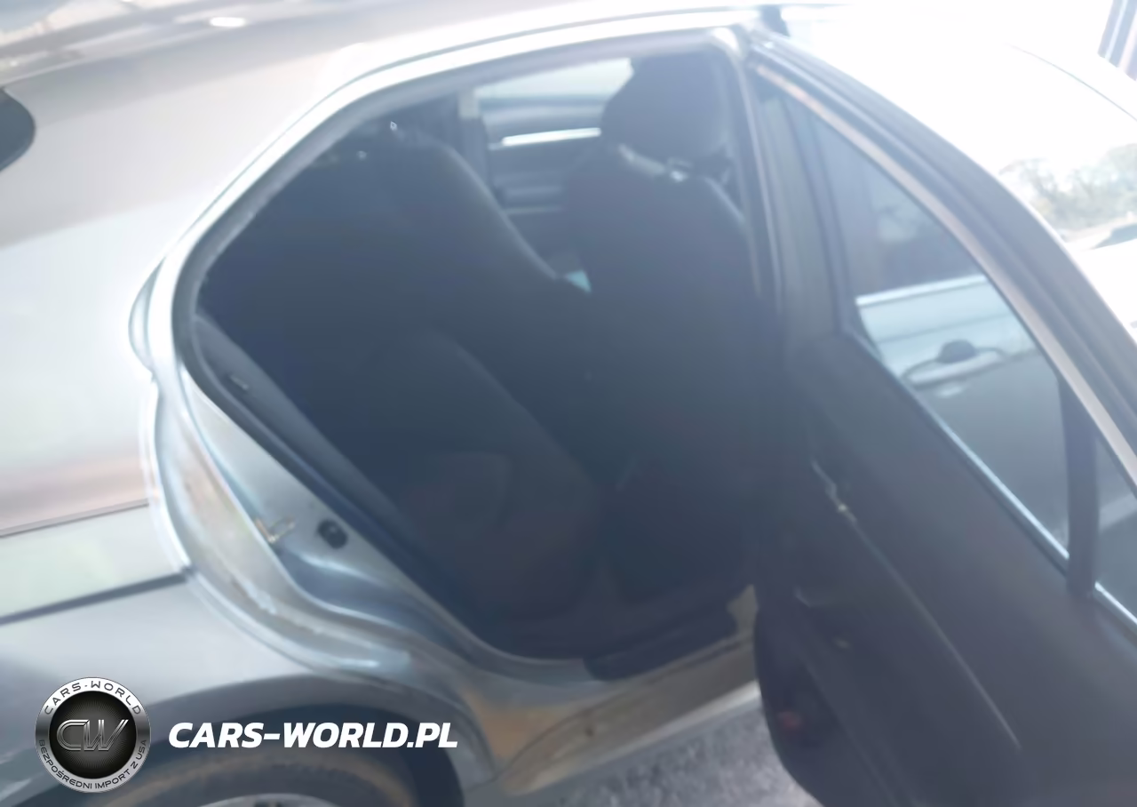 2019 Toyota Camry Le VIN:4T1B11HK9KU810879 - 8