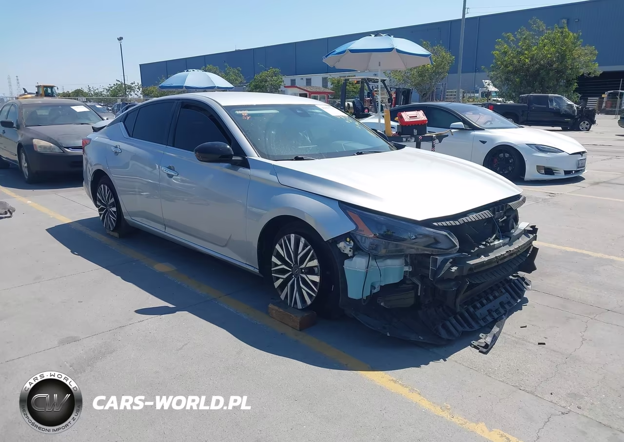 2024 Nissan Altima Sv Fwd – zdjęcie 1 z 17