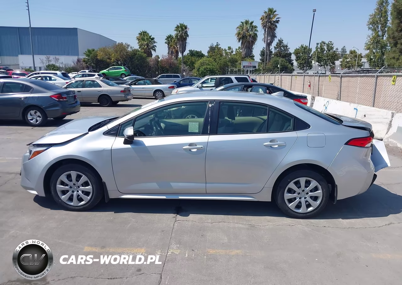 2026 Toyota Corolla Hybrid Hybrid Le VIN:JTDBCMFE7T3116860 - 14