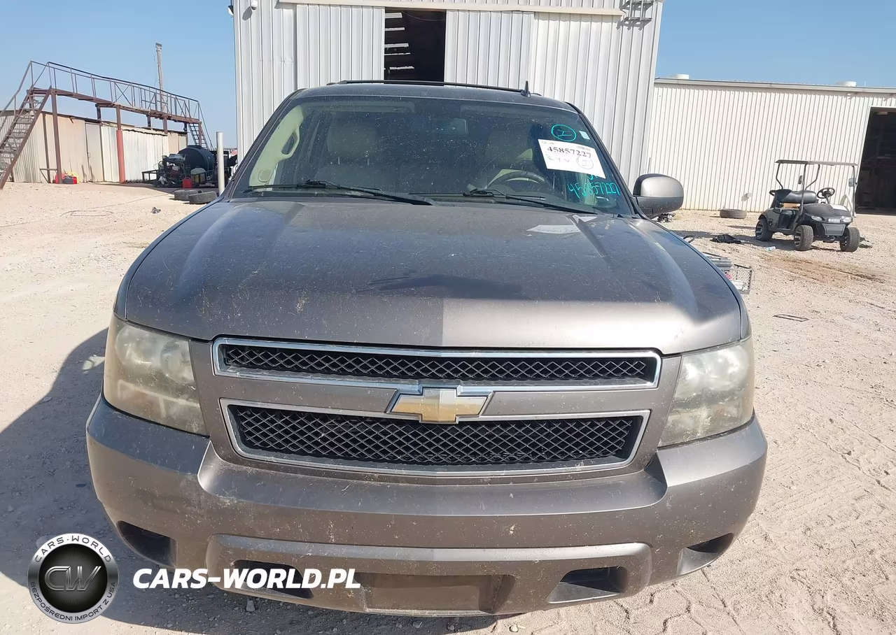 2011 Chevrolet Tahoe Ls VIN:1GNSCAE03BR140418 - 12