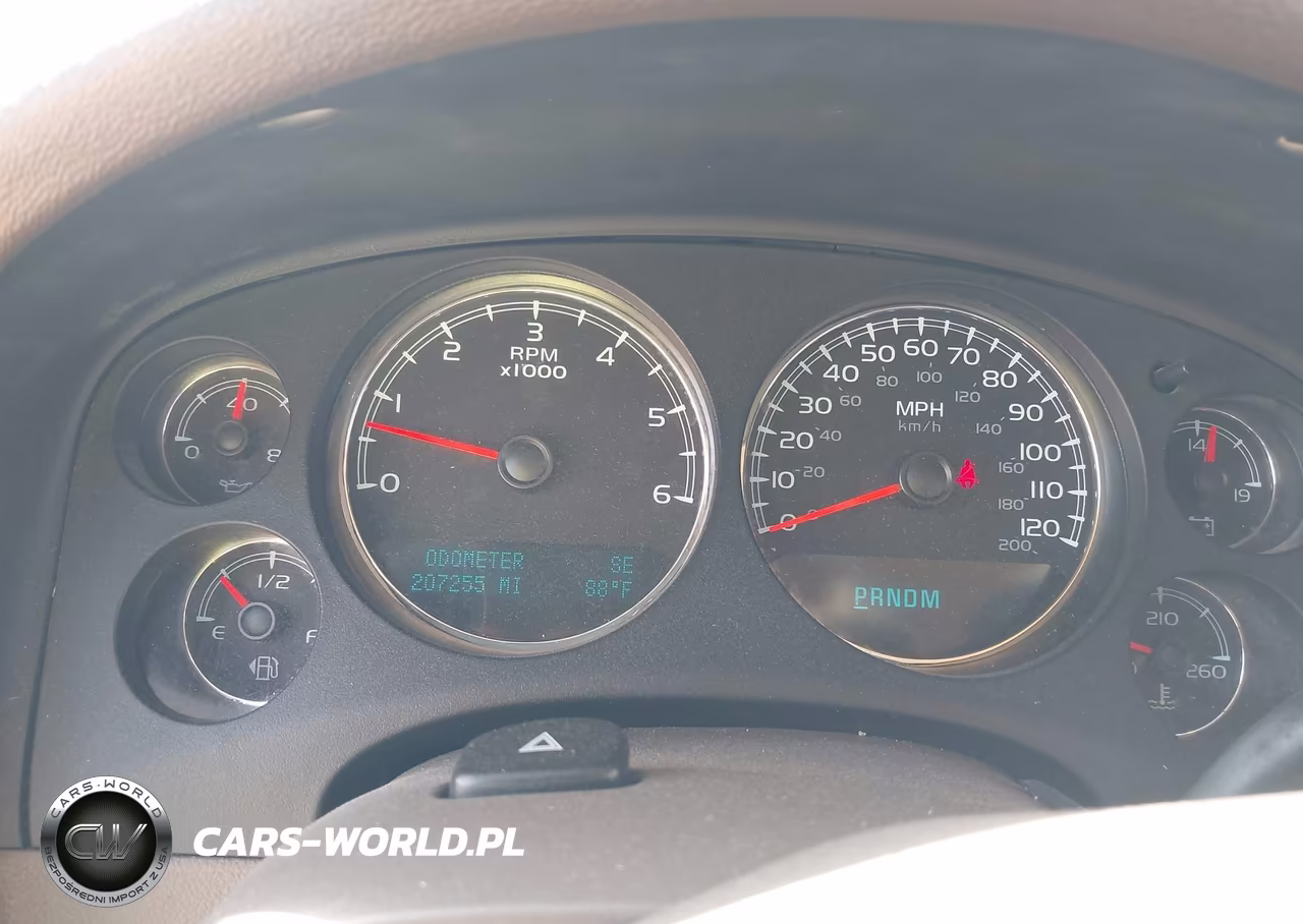 2011 Chevrolet Tahoe Ls VIN:1GNSCAE03BR140418 - 7