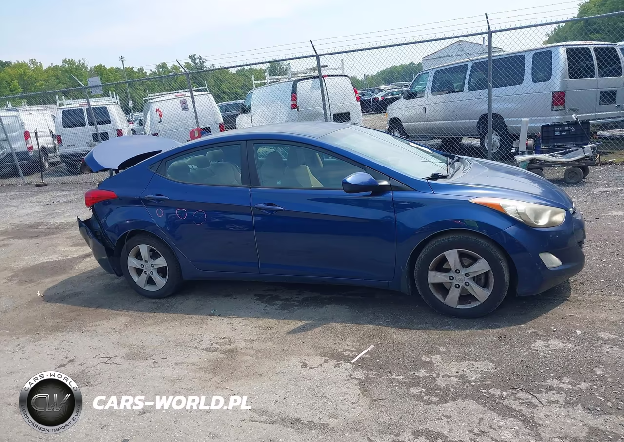 2013 Hyundai Elantra Gls VIN:KMHDH4AE5DU778039 - 13