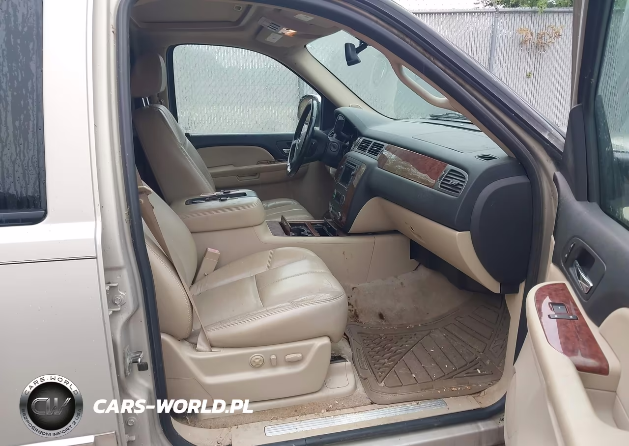 2007 Chevrolet Suburban Ltz VIN:1GNFK16397J365199 - 5