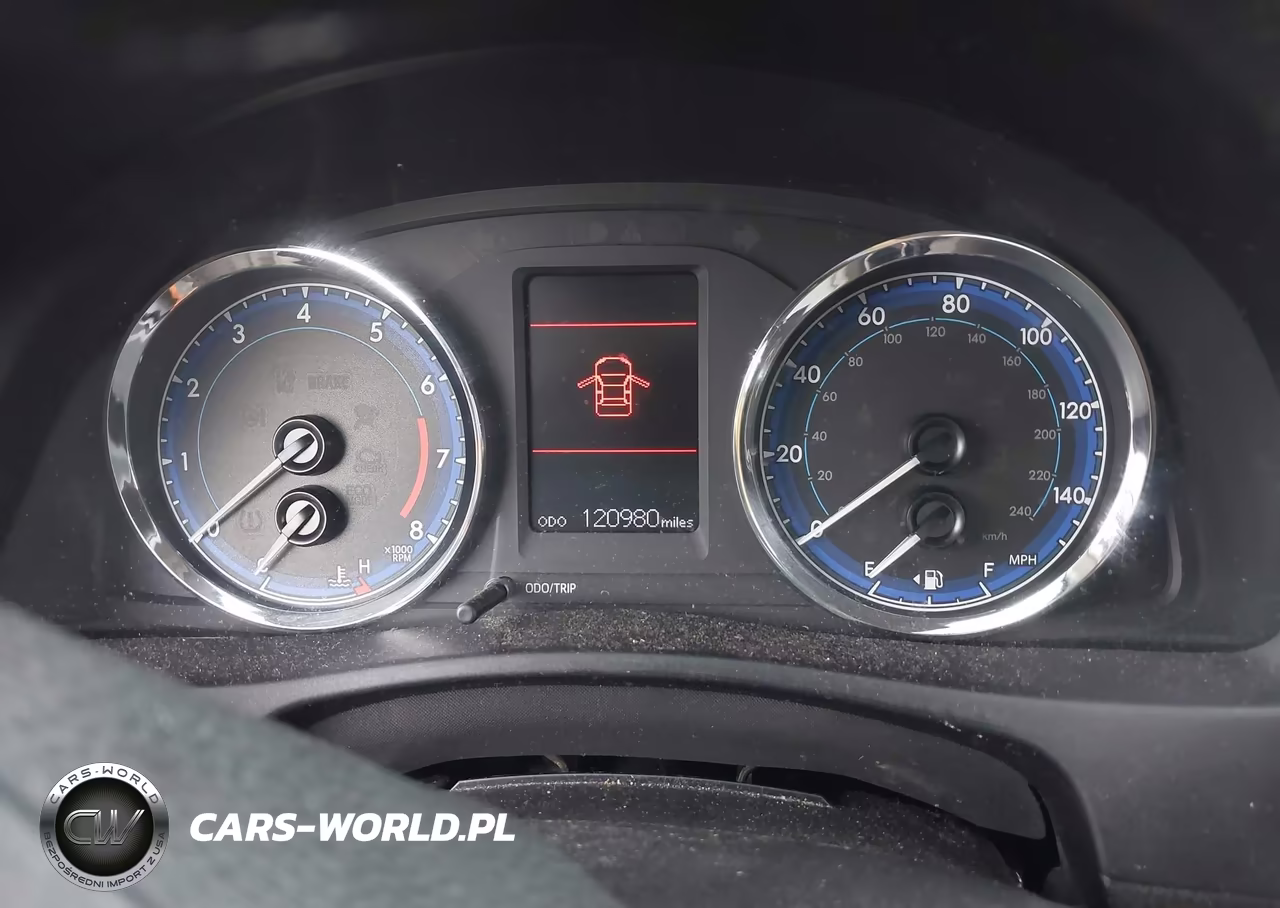 2018 Toyota Corolla Le VIN:5YFBURHE0JP813864 - 7