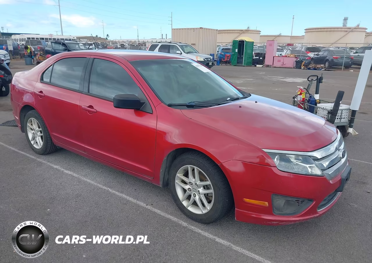 2010 Ford Fusion S
