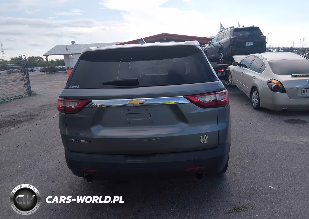 2019 Chevrolet Traverse Ls VIN:1GNERFKW9KJ119041 - 16