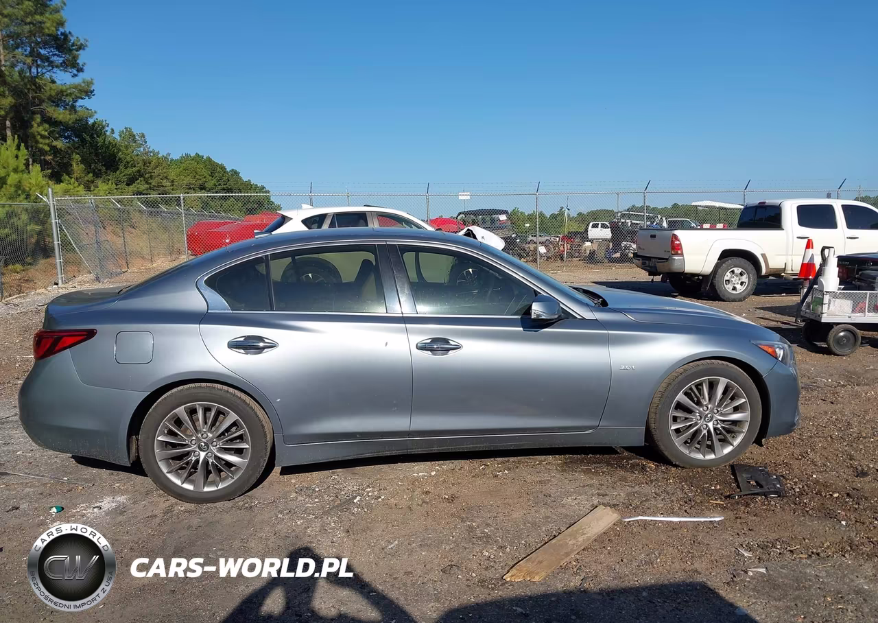 2018 Infiniti Q50 3.0T Luxe VIN:JN1EV7AP0JM590645 - 13