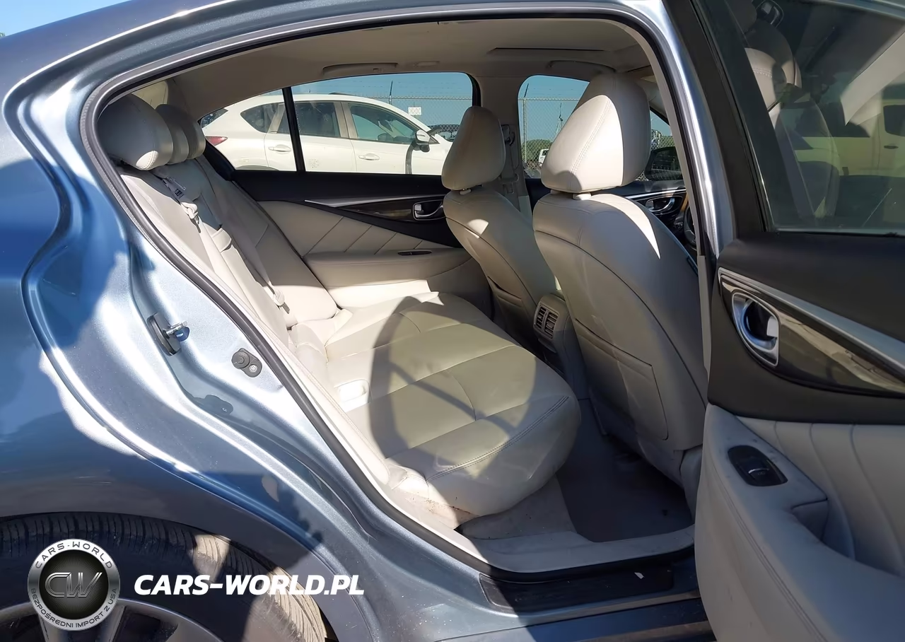 2018 Infiniti Q50 3.0T Luxe VIN:JN1EV7AP0JM590645 - 8