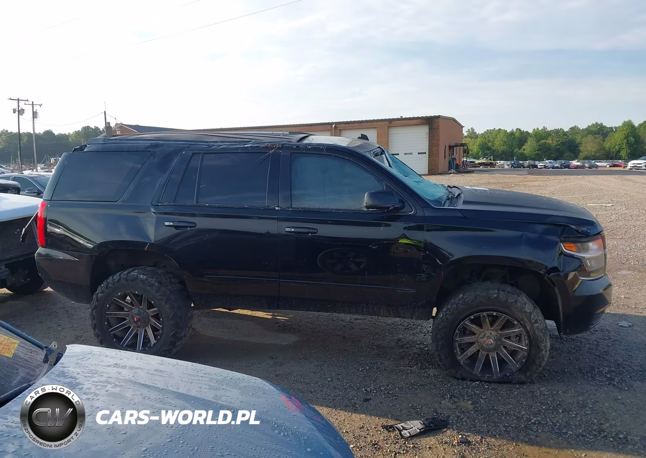 2015 Chevrolet Tahoe Ltz VIN:1GNSKCKC8FR145228 - 14