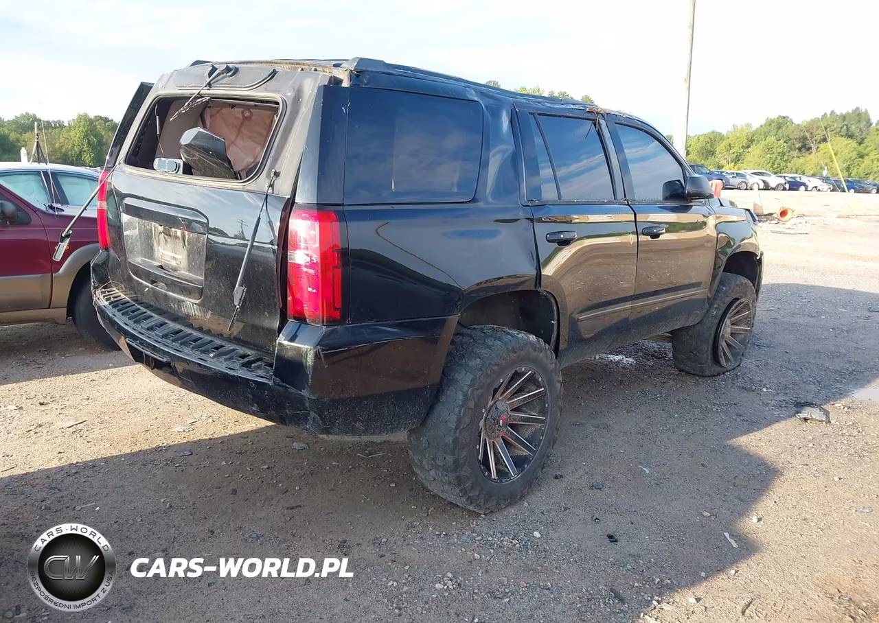 2015 Chevrolet Tahoe Ltz VIN:1GNSKCKC8FR145228 - 4