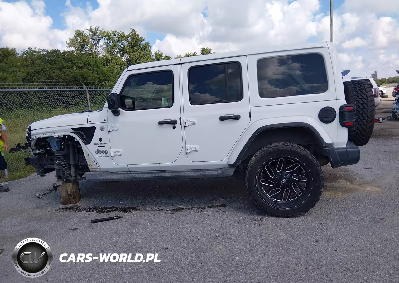2019 Jeep Wrangler Unlimited Sahara 4X4 VIN:1C4HJXEN3KW510663 - 15