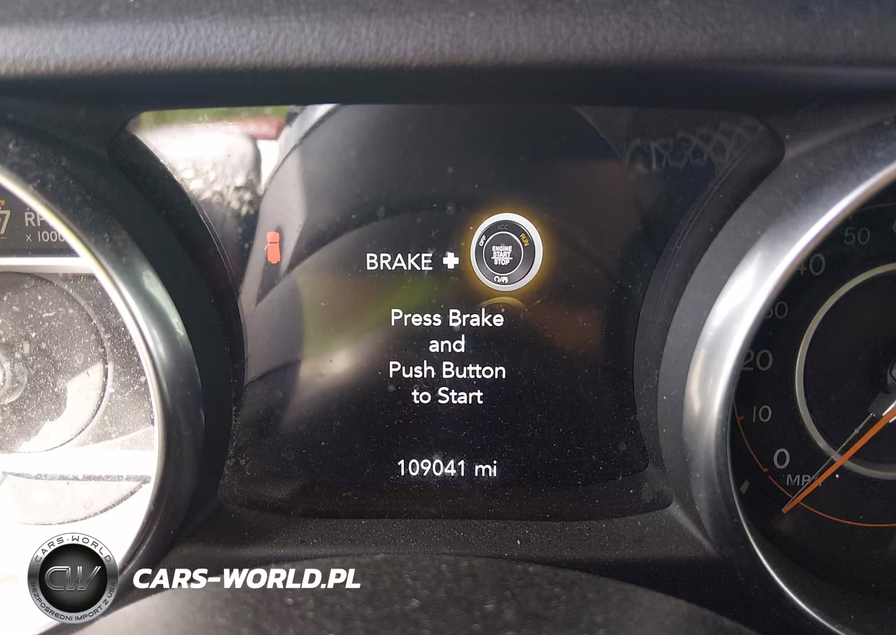 2019 Jeep Wrangler Unlimited Sahara 4X4 VIN:1C4HJXEN3KW510663 - 7