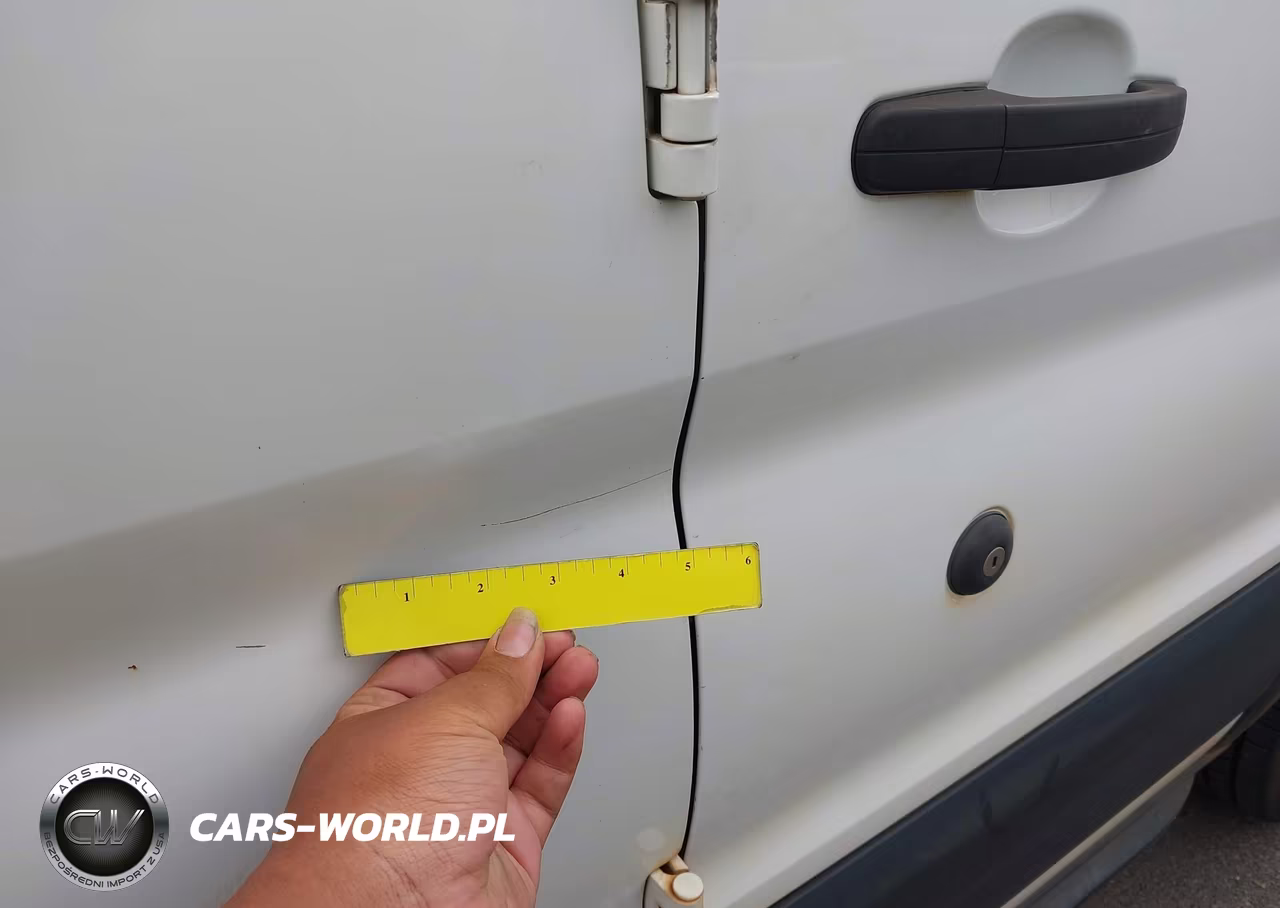 2019 Ford Transit-150 Xl VIN:1FMZK1ZM9KKB32027 - 13