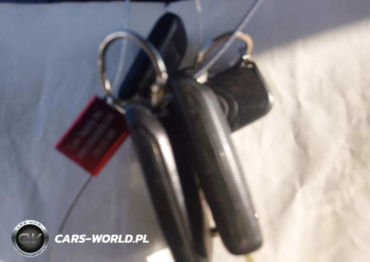 2019 Kia Sorento 2.4L L VIN:5XYPG4A30KG565341 - 11