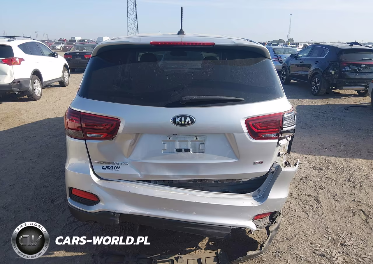 2019 Kia Sorento 2.4L L VIN:5XYPG4A30KG565341 - 16