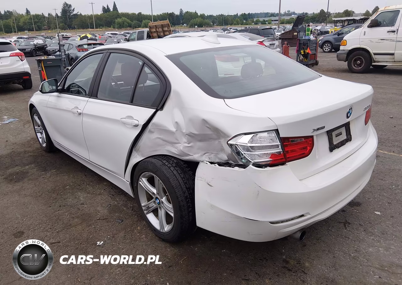 2015 BMW 320I xDrive VIN:WBA3C3G57FNS76479 - 3