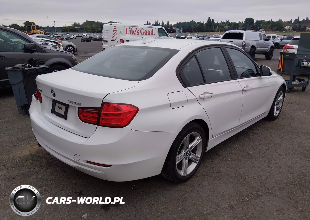 2015 BMW 320I xDrive VIN:WBA3C3G57FNS76479 - 4