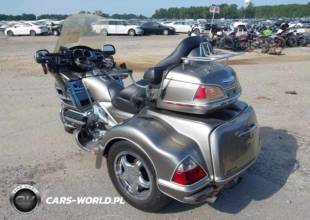 2004 Honda Gl1800 VIN:1HFSC47084A307550 - 3