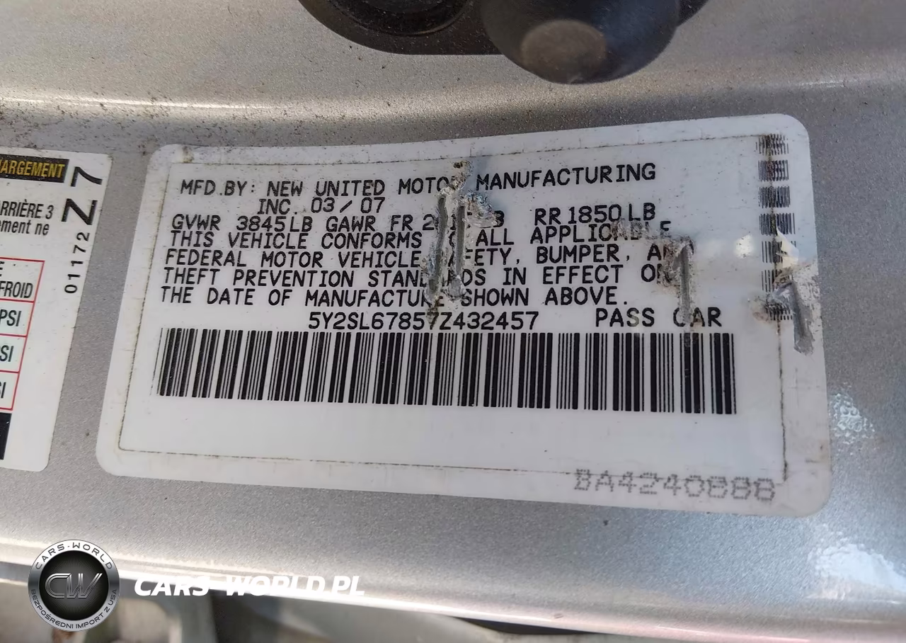 2007 Pontiac Vibe VIN:5Y2SL67857Z432457 - 9