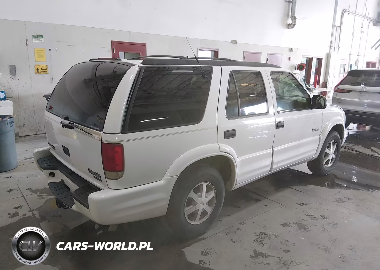 1999 Oldsmobile Bravada VIN:1GHDT13W0X2711415 - 4