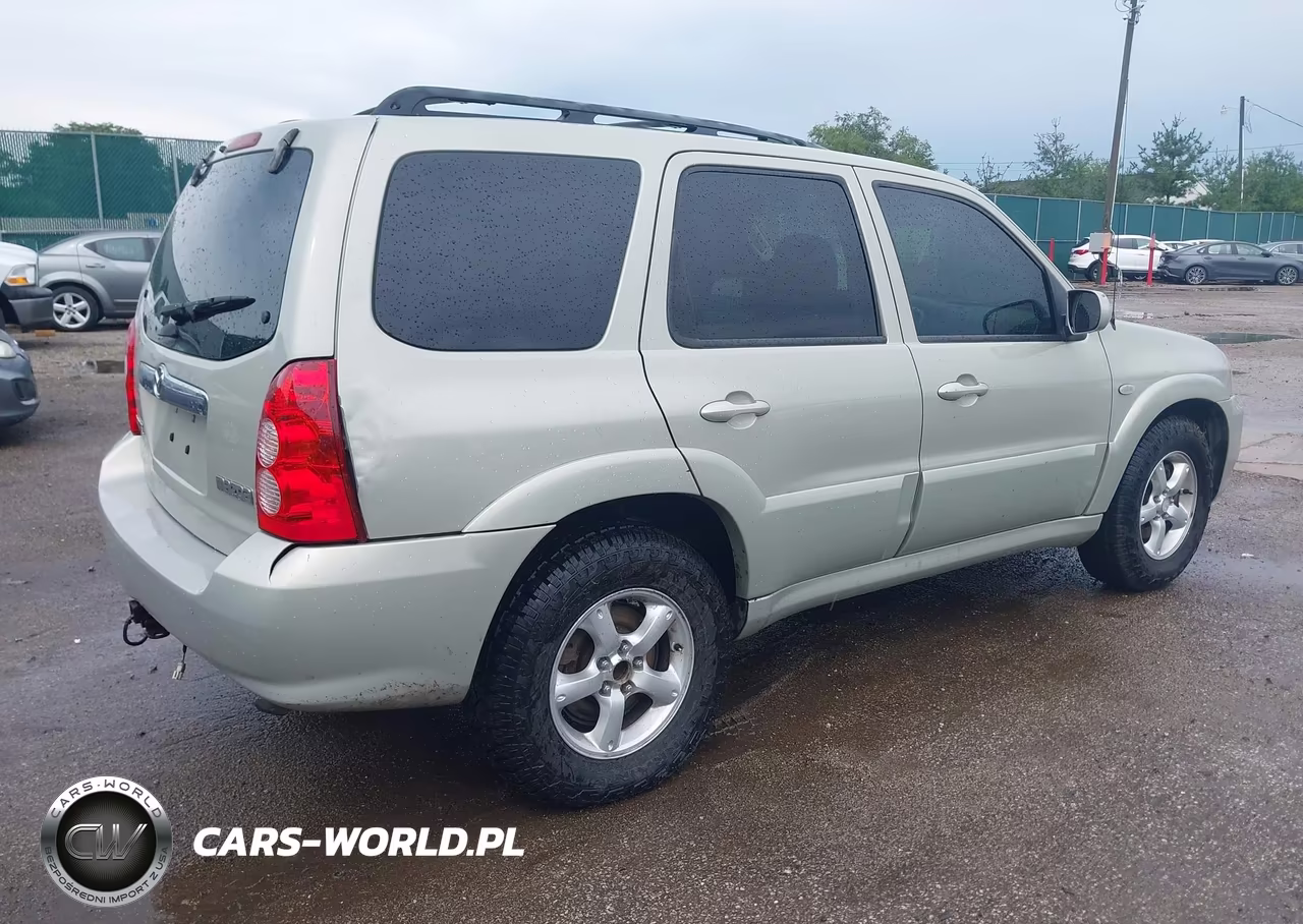 2005 Mazda Tribute S VIN:4F2CZ04195KM60825 - 4