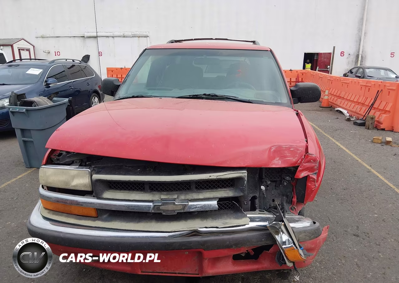 2000 Chevrolet Blazer Ls VIN:1GNDT13WXY2404039 - 12