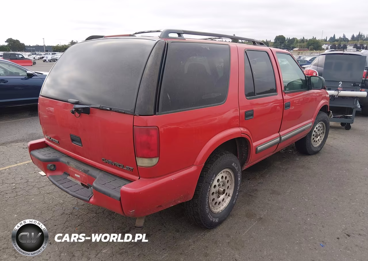 2000 Chevrolet Blazer Ls VIN:1GNDT13WXY2404039 - 4