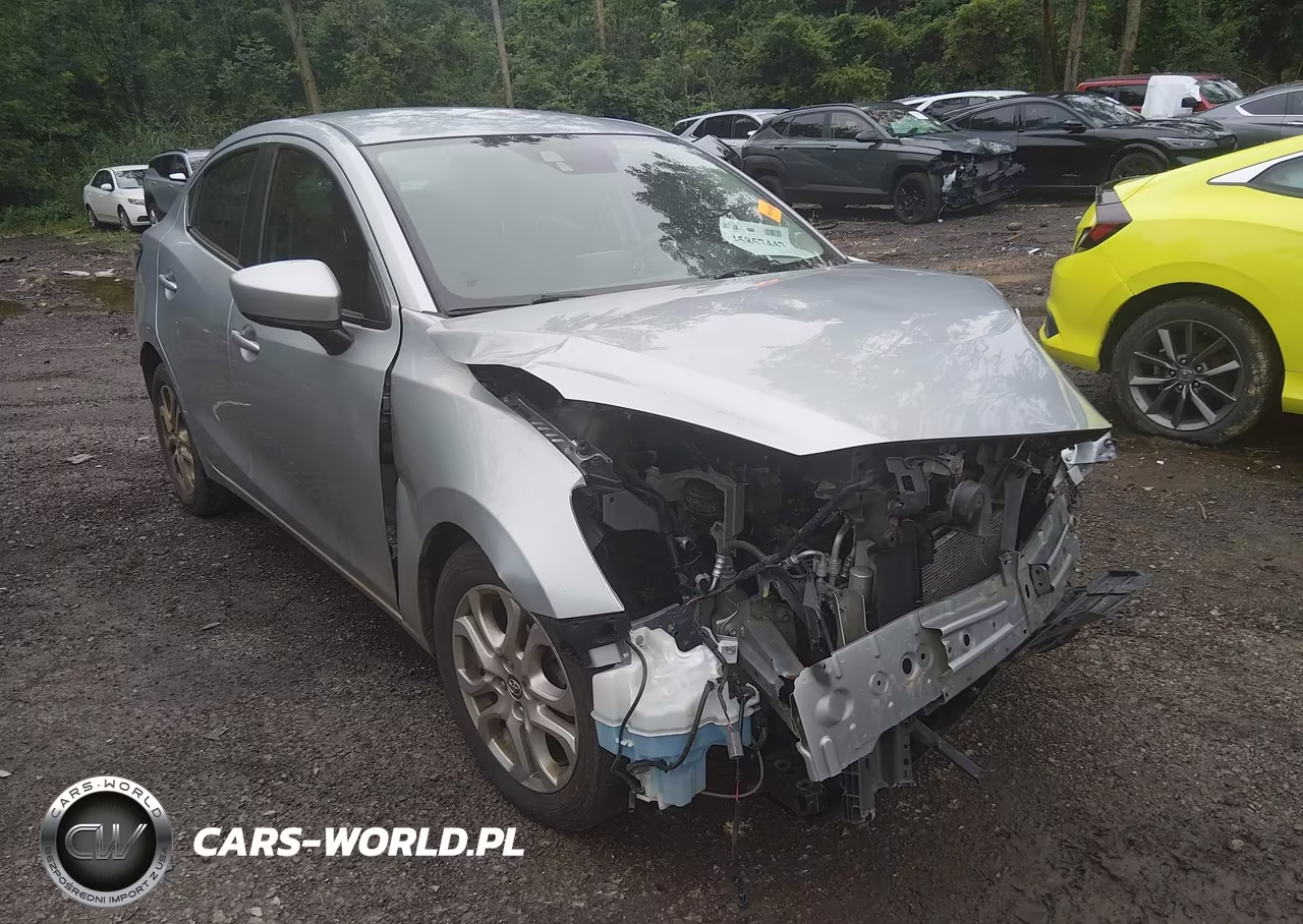 2017 Toyota Yaris Ia – zdjęcie 1 z 17