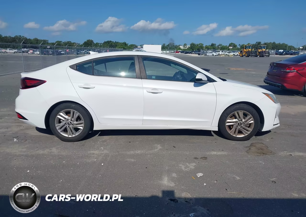 2019 Hyundai Elantra Sel VIN:5NPD84LF4KH458941 - 14