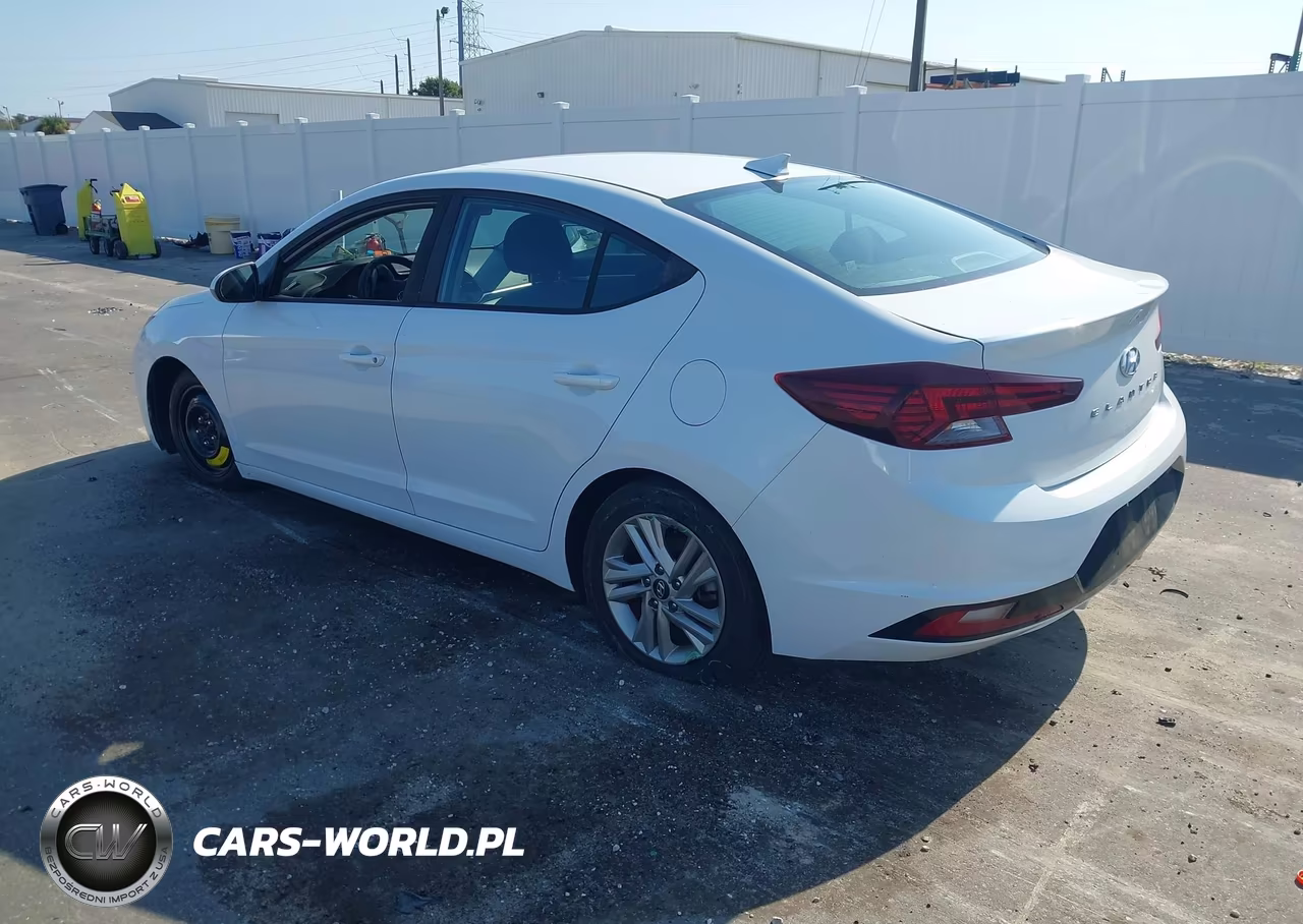 2019 Hyundai Elantra Sel VIN:5NPD84LF4KH458941 - 3