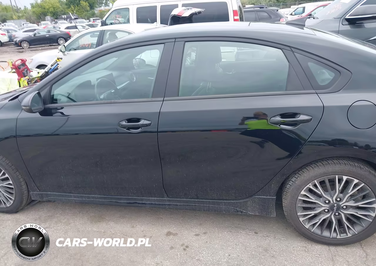 2024 Kia Forte Gt-Line VIN:3KPF54AD2RE764912 - 14